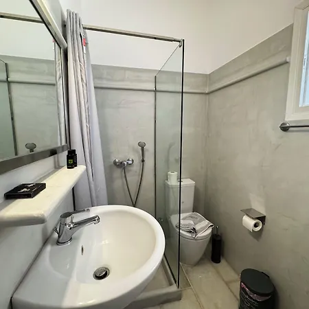 Far Out Village Hotel 3*