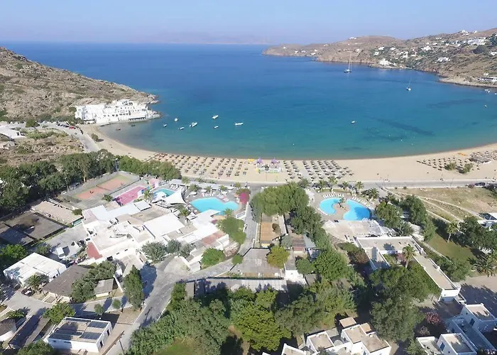 Hotel Far Out Village