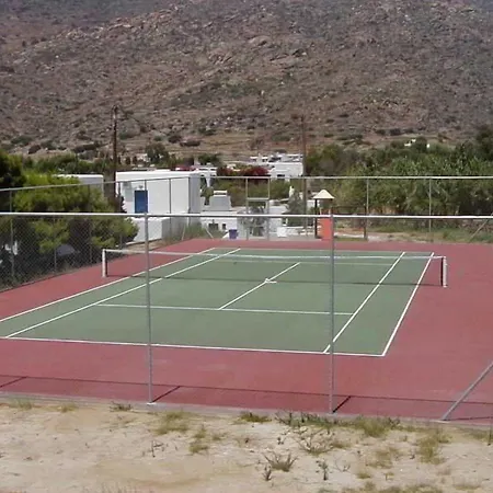 Ξενοδοχείο Far Out Village