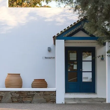 Hotel Far Out Village Mylopotas
