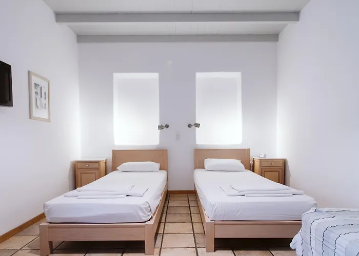 Far Out Village Ξενοδοχείο